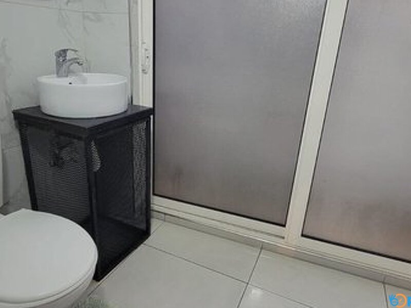 QIRA, GARSONIERE, RRUGA BILAL GOLEMI, TIRANË - 5/6