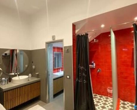 SHITET, APARTAMENT LUX + PISHINË, KOPSHTI BOTANIK, TIRANË